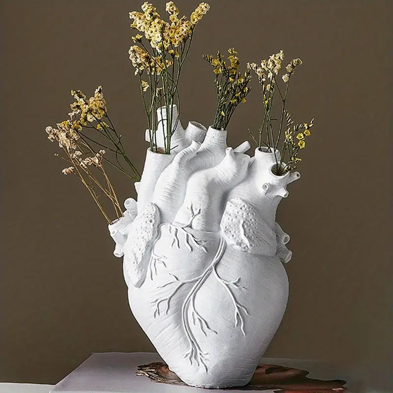 HeartfulElegance | Decorative Heart Shaped Vase for Flowers