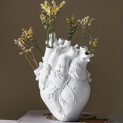 HeartfulElegance | Decorative Heart Shaped Vase for Flowers