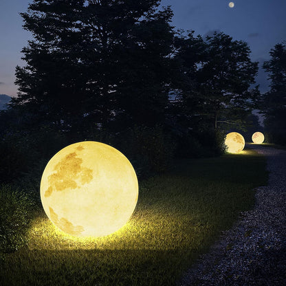 LunarGlow | Outdoor LED Garden Light for Magical Atmosphere