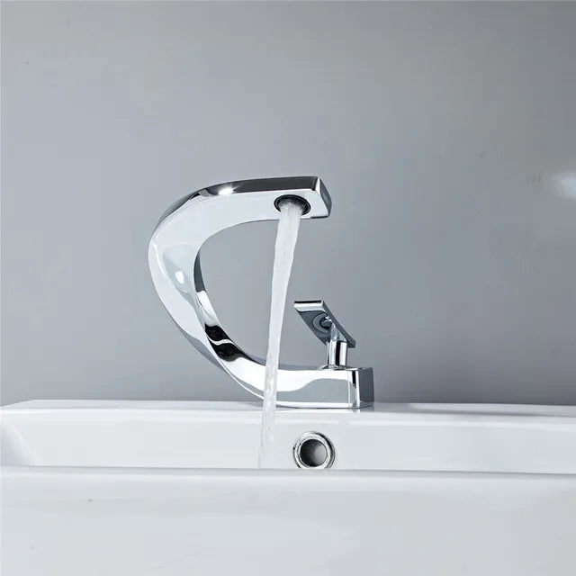 LuxeFlow | Premium Bathroom Faucet for Modern Elegance