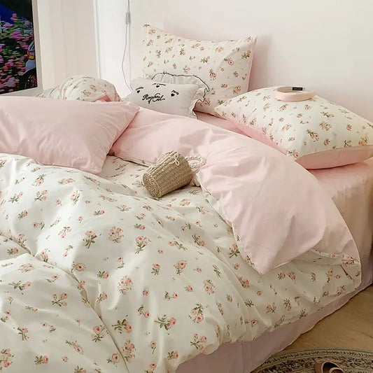 FloralDreamscape | Premium Bedding Set for Cozy Sleep