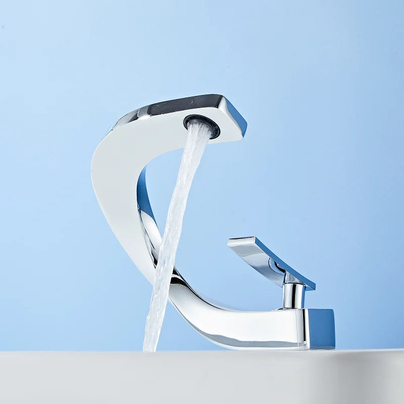 LuxeFlow | Premium Bathroom Faucet for Modern Elegance