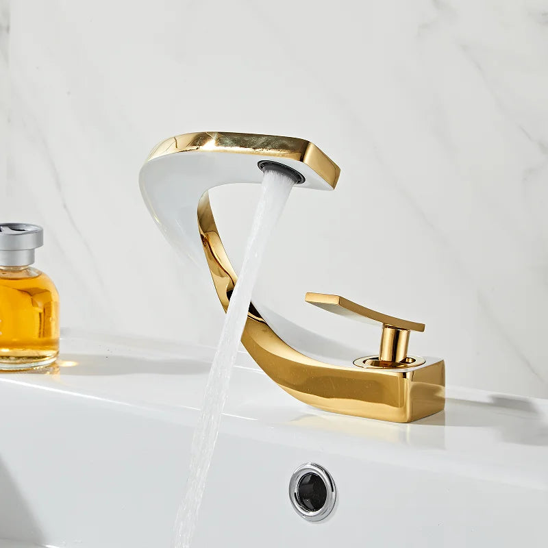 LuxeFlow | Premium Bathroom Faucet for Modern Elegance