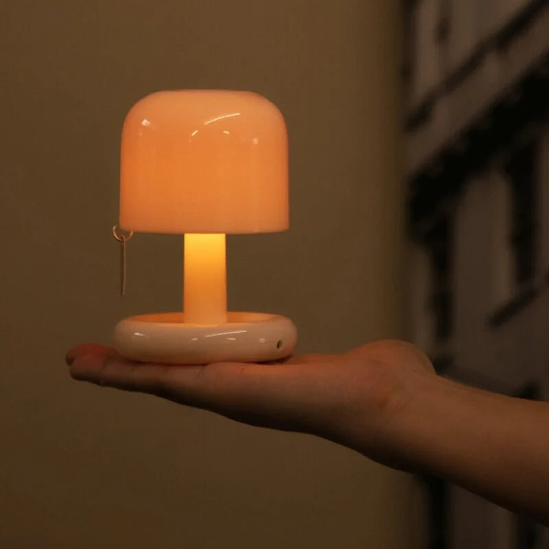 TwilightAura | Portable Sunset Table Lamp for Relaxing Ambiance