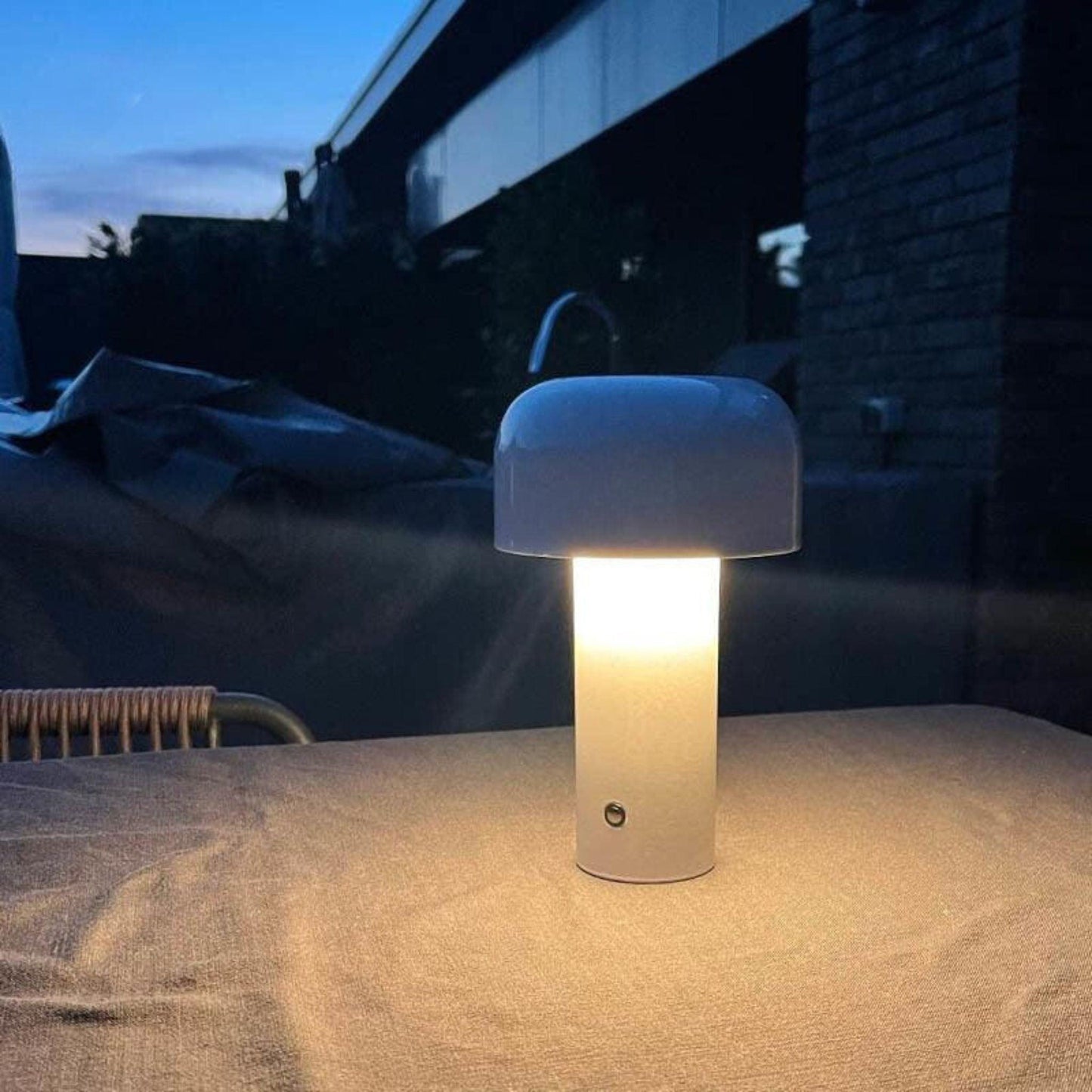 GlowMush | Compact LED Table Lamp for Cozy Ambient Lighting